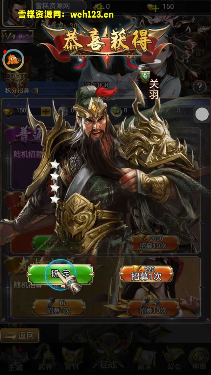 海浪撞击海岸的鸟瞰图。