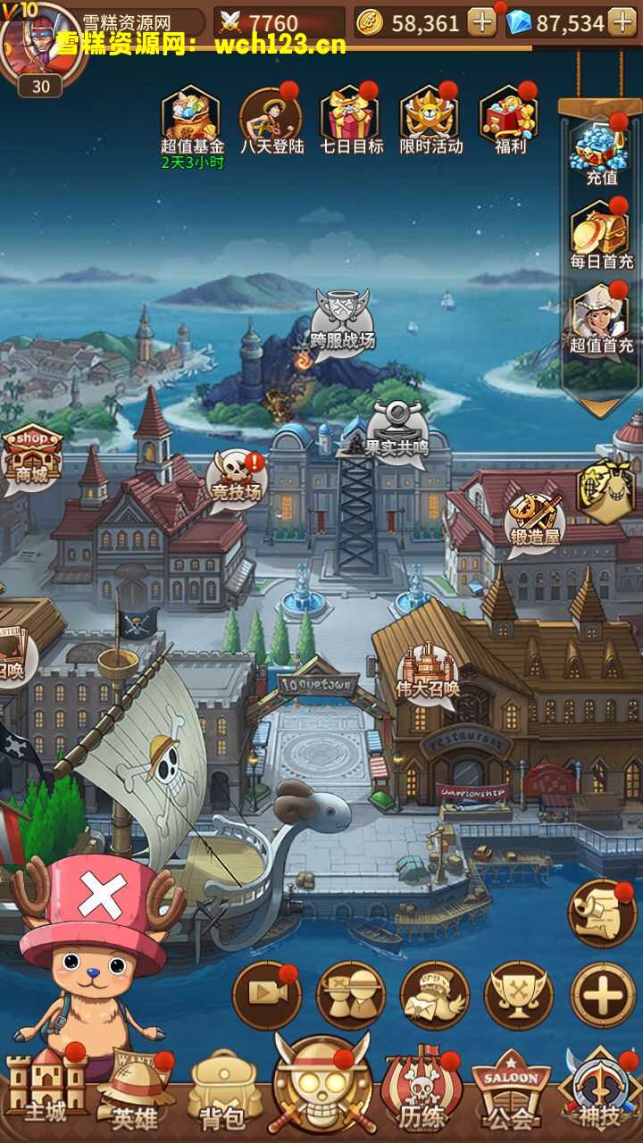 海浪撞击海岸的鸟瞰图。